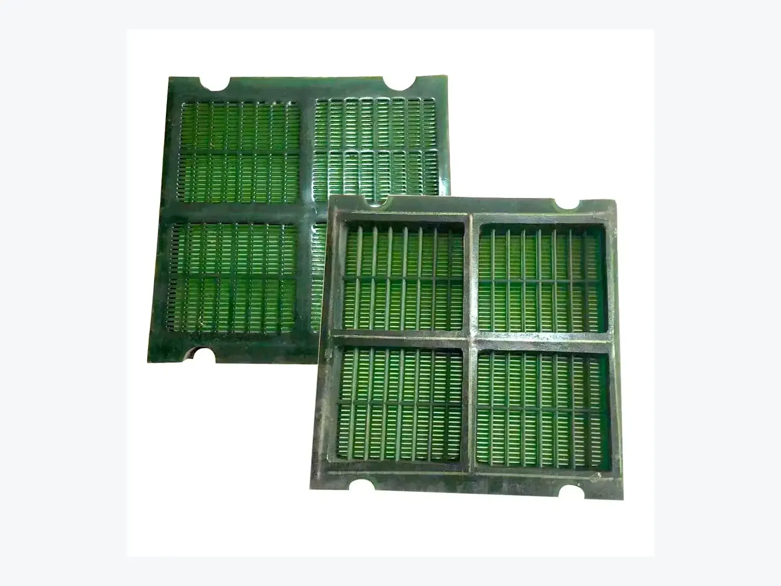 Modular polyurethane screen panel underside and interface view